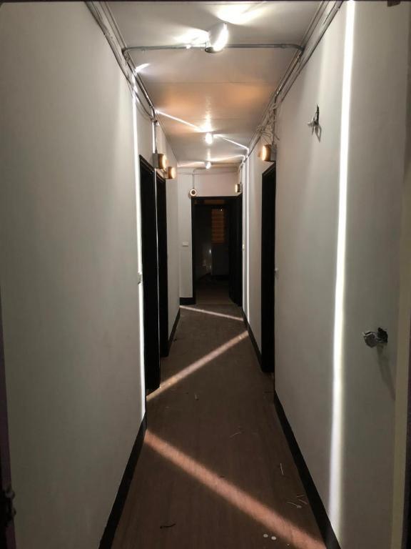 湘品旅館xiang Pin Hotel-有人旅宿東大門夜市湘品館-無電梯無電視 訂房後請注意訊息加line聯繫我 مدينة هوالين المظهر الخارجي الصورة