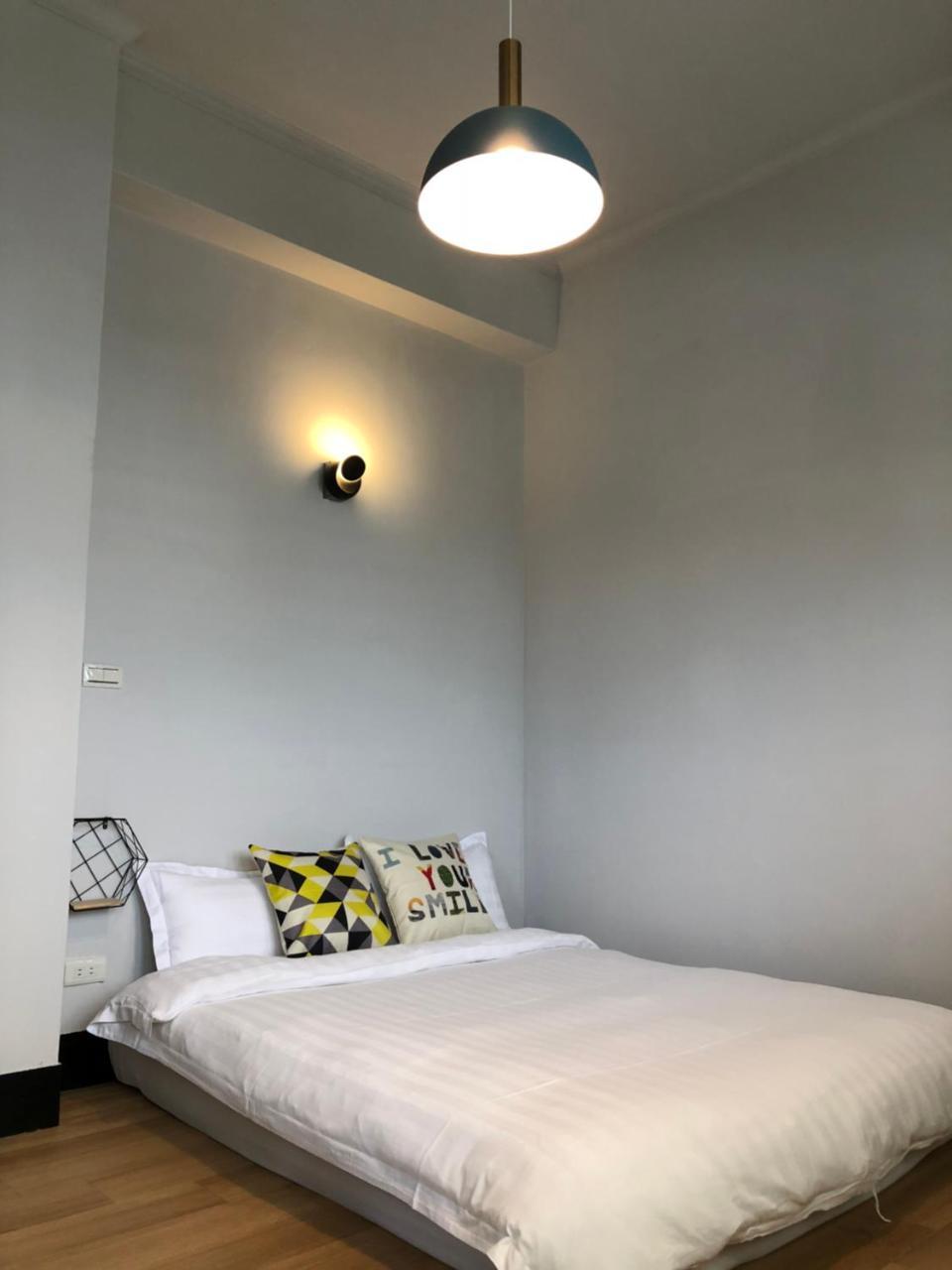 湘品旅館xiang Pin Hotel-有人旅宿東大門夜市湘品館-無電梯無電視 訂房後請注意訊息加line聯繫我 مدينة هوالين المظهر الخارجي الصورة